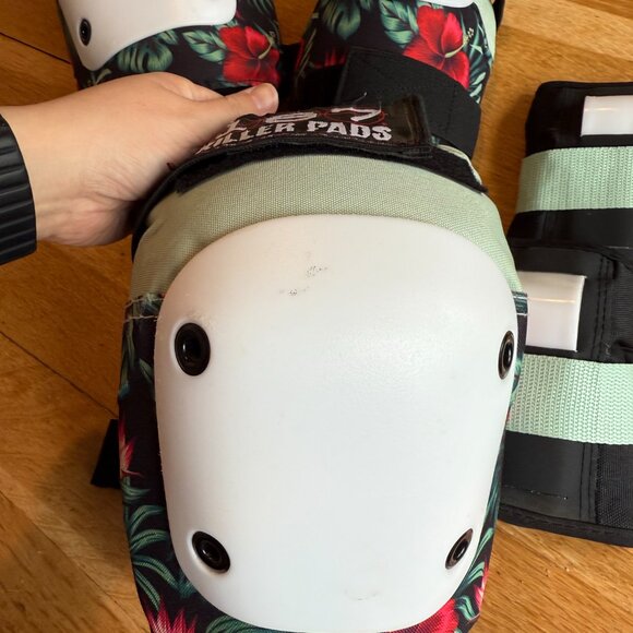 187 Killer Pads Six Pack Pad Set in Hibiscus Size L/XL - Picture 2 of 10